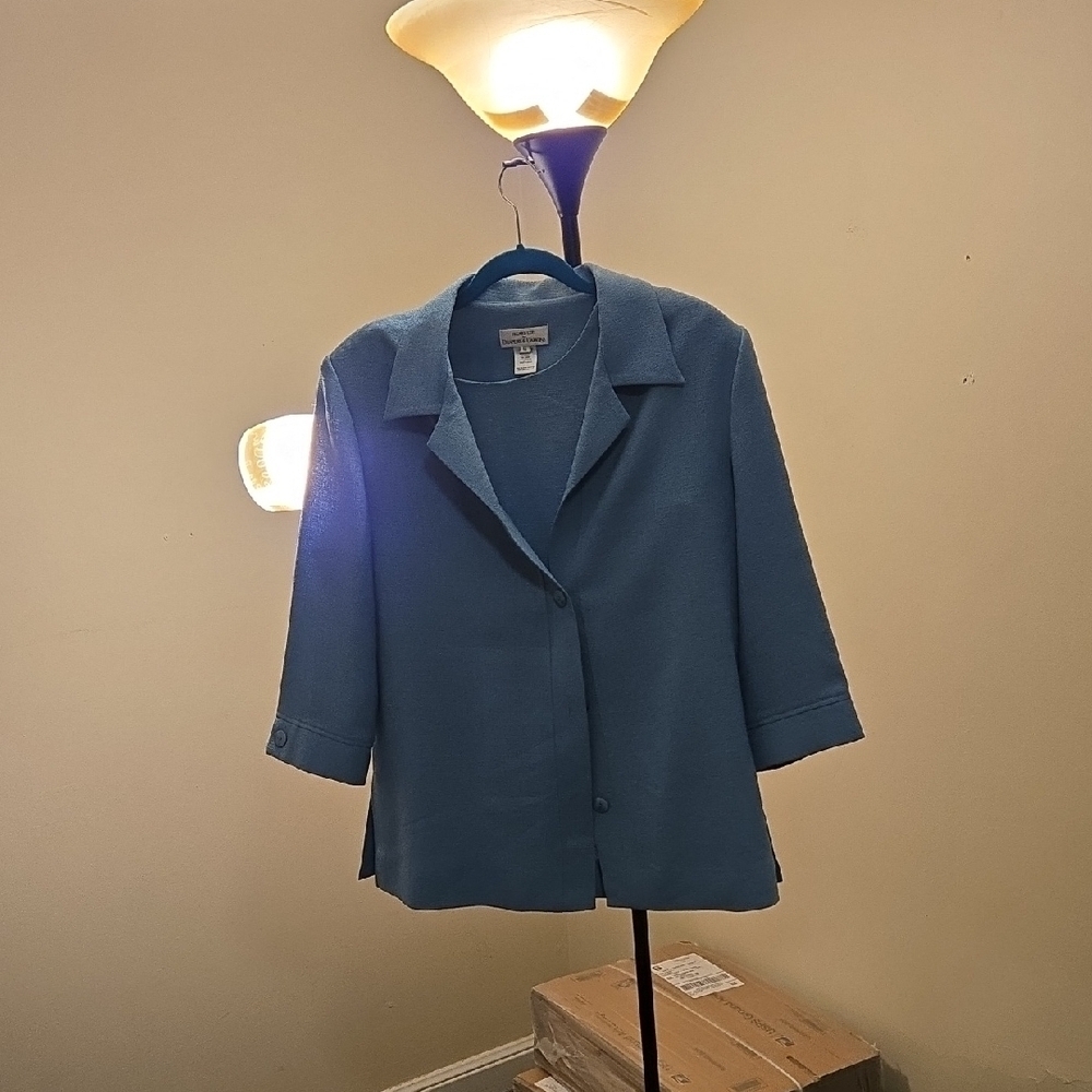 Two Piece Stylish Blue Women's Blazer P2P 21 Lngth 27.5